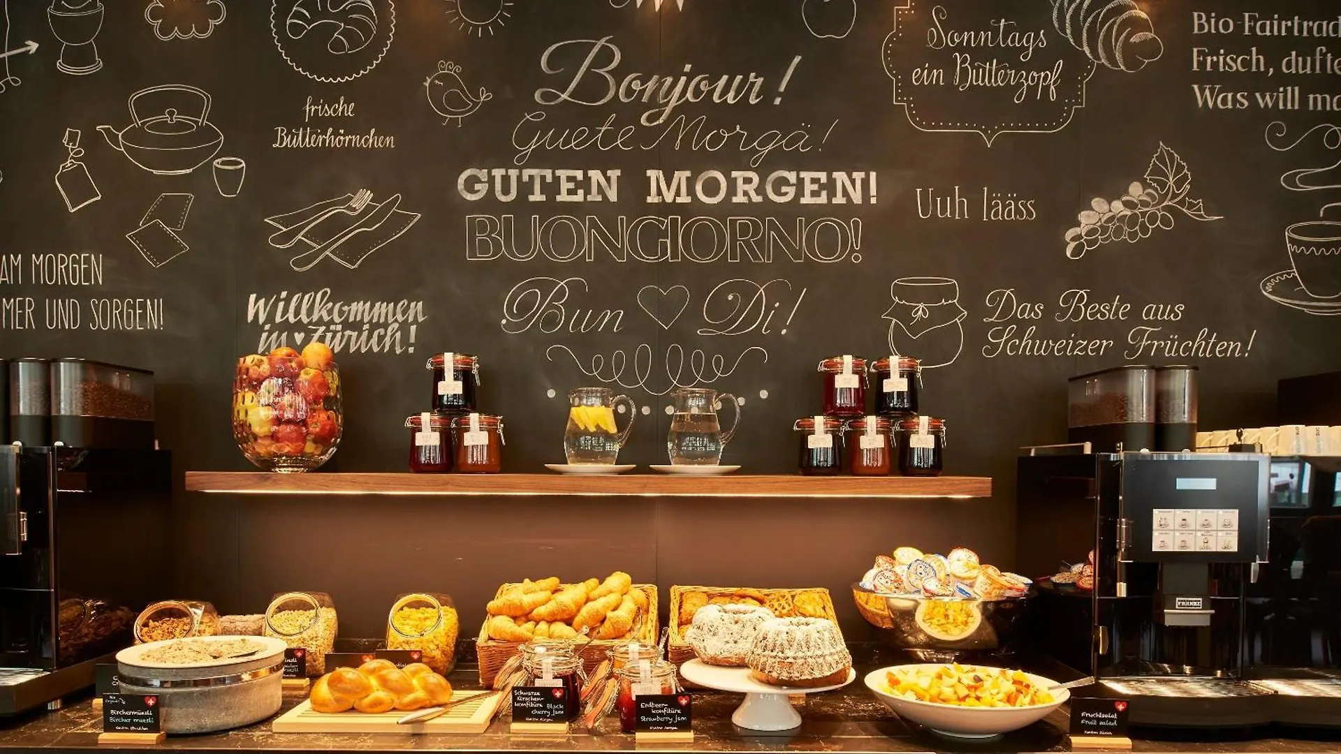 Motel One Zuerich Otel Zürih